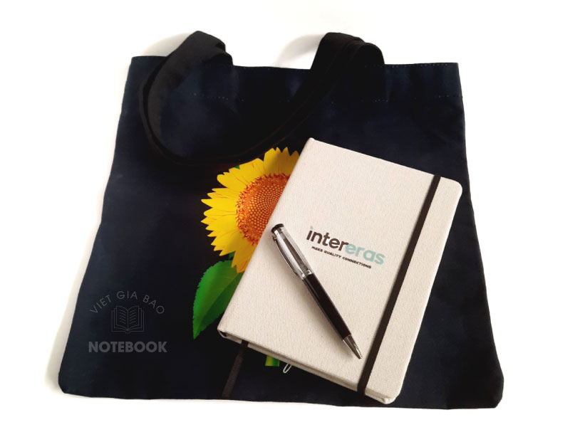 sổ tay bìa vải làm quà tặng doanh nghiệp in logo theo yêu cầu tại VGB