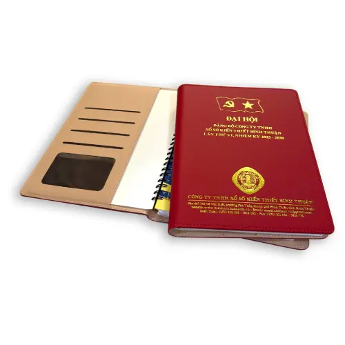 in sổ tay lò xo bìa da theo yêu cầu