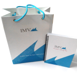 in bộ quà tặng túi xách và sổ tay